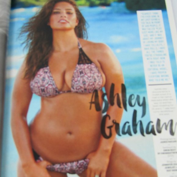 SI Winter 2016 Swimsuit Double Issue Featuring Ashley Graham - Picture 2 of 6